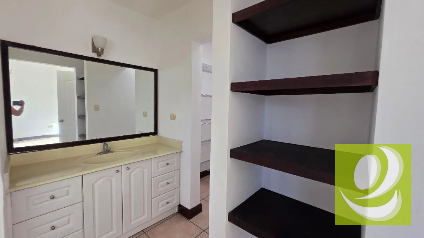 CASA RESIDENCIAL EN VENTA EN Z3 JARDINES DE LAS DALIAS - 5