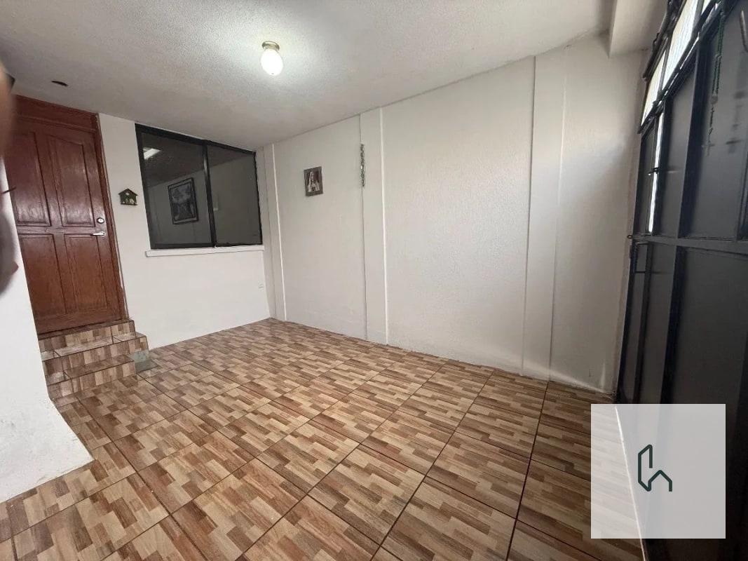 VENTA DE CASA EN JARDINES DE MINERVA 1 - 13