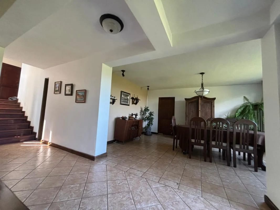 Preciosa casa en venta - Terravista Carretera a El Salvador — Casa en Venta en Terravista, Carretera a El Salvador, Guatemala, Ciudad — foto 14 de 17