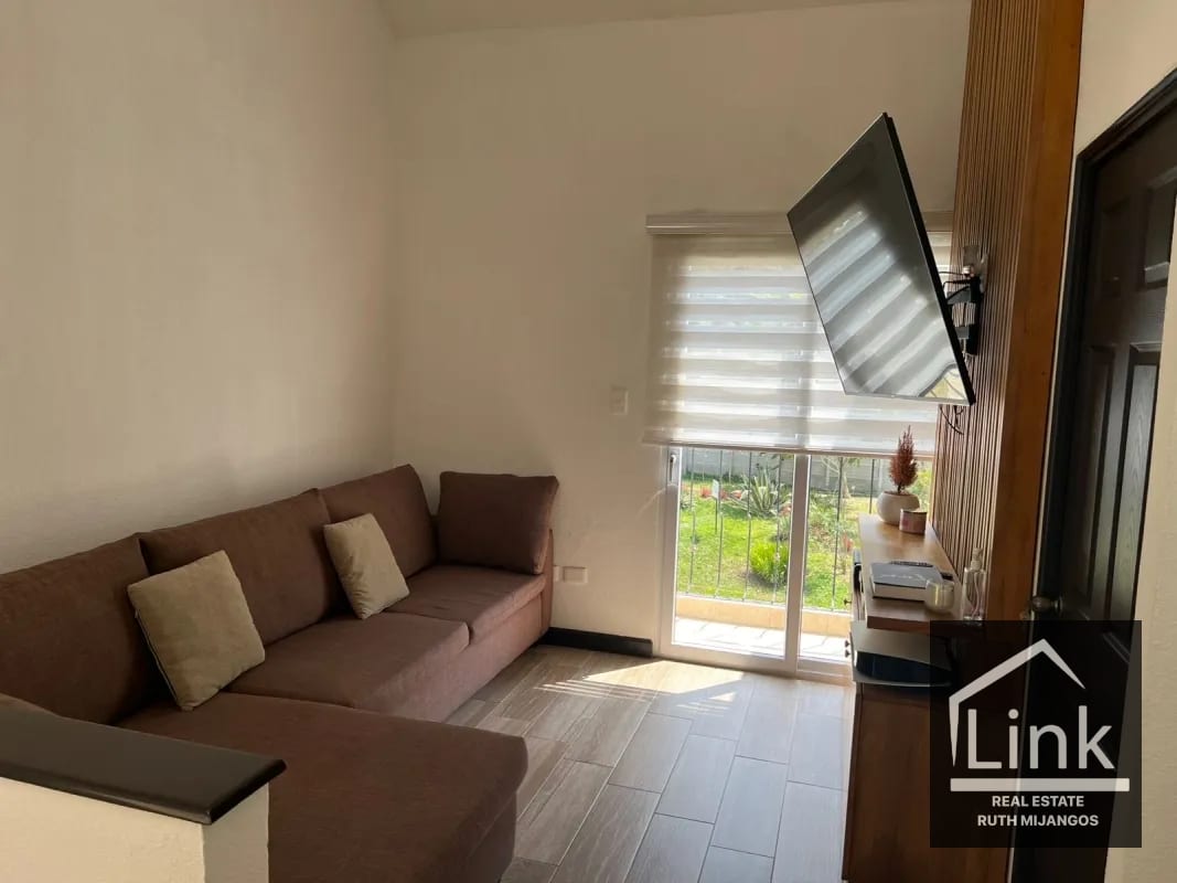 Venta de Casa SAN JOSE PINULA CELAJES DE NAVARRA — Casa en Venta en Valles de Navarra, San José Pinula, Guatemala, Ciudad — foto 3 de 11