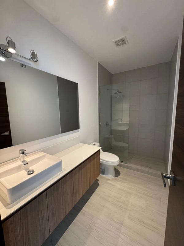 Apartamento en venta o renta Edificio Spazio zona 15 — Apartamento en Venta en Zona 15, Guatemala, Ciudad — foto 7 de 13