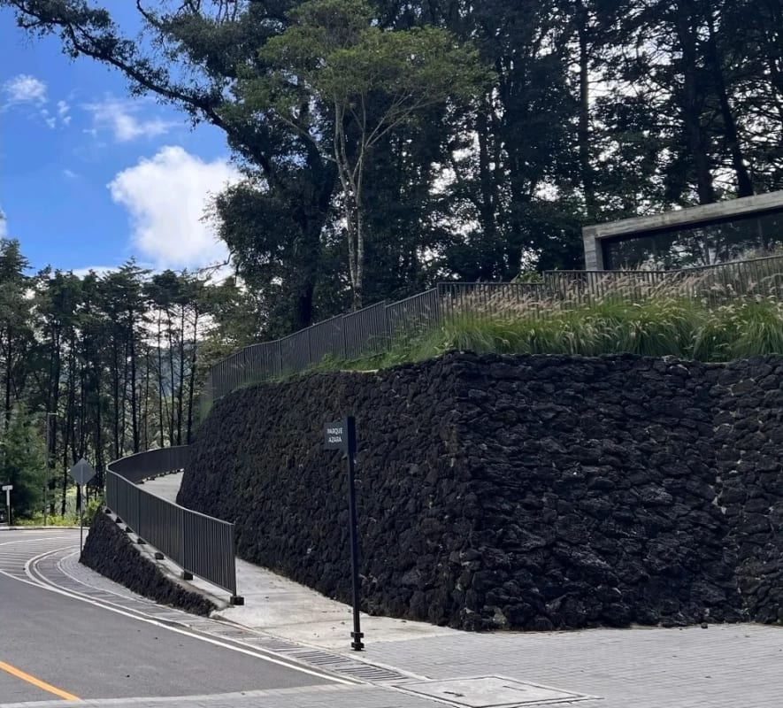 TERRENO EN LEGADOS DEL BOSQUE, AZARA. ZONA 16 — Terreno en Venta en Zona 16, Guatemala, Ciudad — foto 4 de 11