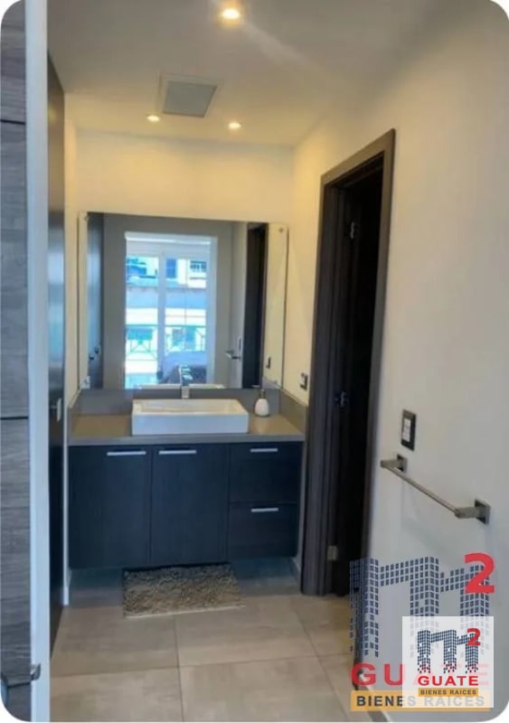 Apartamento en Venta, Zona 10 - 2
