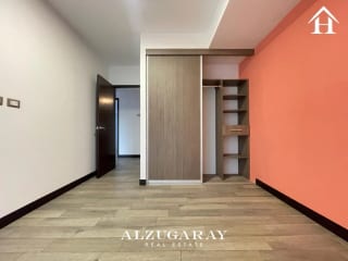 APTO. MODERNO C/BALCON - 2 HAB./ SAN ISIDRO 2021 Z.16 — Apartamento en Alquiler en San Isidro 20/21, Zona 16, Guatemala, Ciudad — miniatura 4 de 11