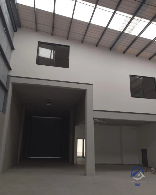 Ofibodegas en renta al final de la Calzada Roosevelt - 7