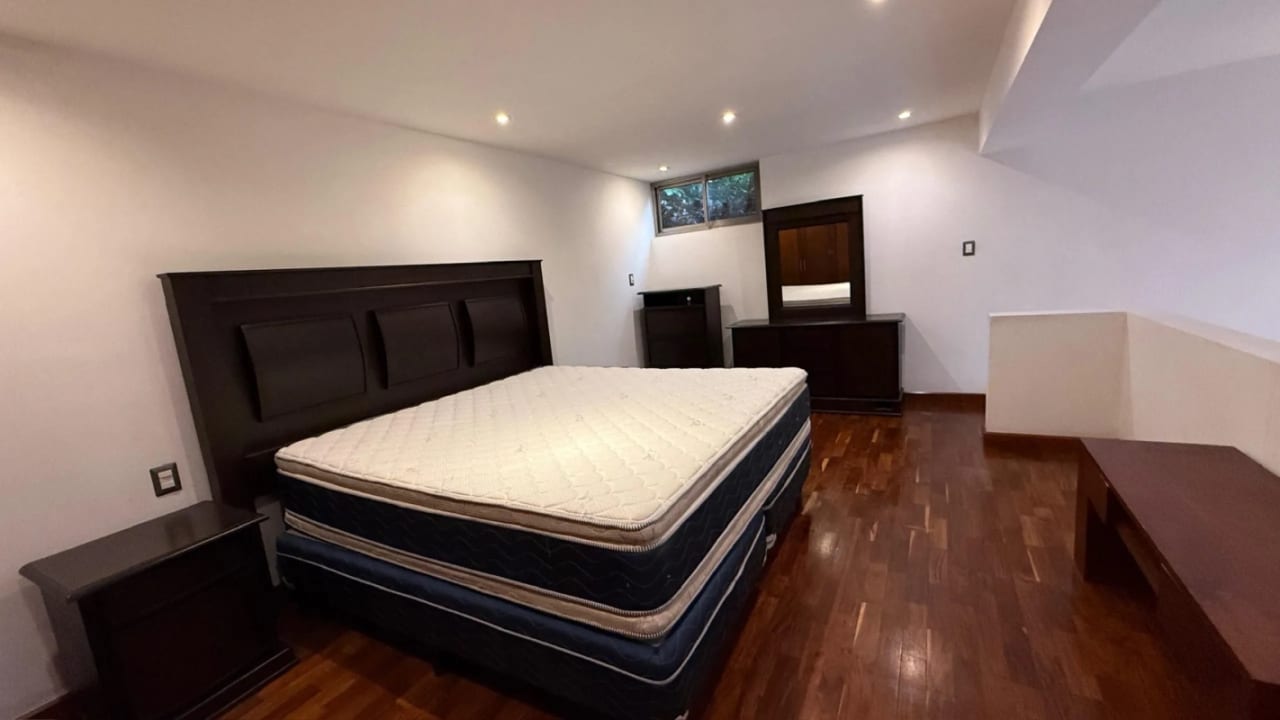 Apartamento semi amueblado con jardín en Vista Hermosa I, Zona 15 — Apartamento en Alquiler en Zona 15, Guatemala, Ciudad — foto 3 de 5