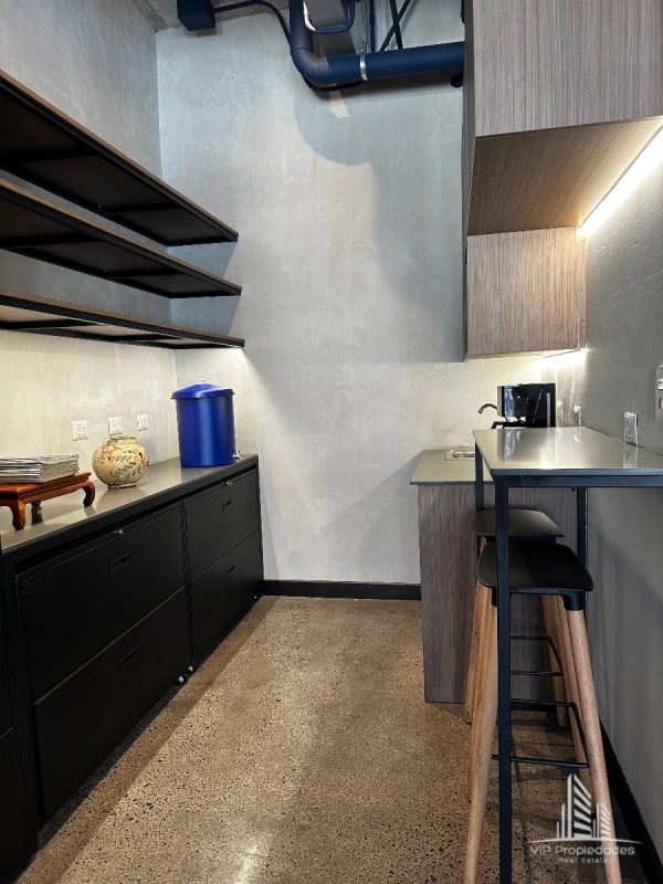 Unio zona 14, Moderna oficina en venta - 3
