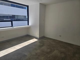 Oficina en Renta zona 10 — Oficina en Venta en Zona 10, Guatemala, Ciudad — miniatura 1 de 4