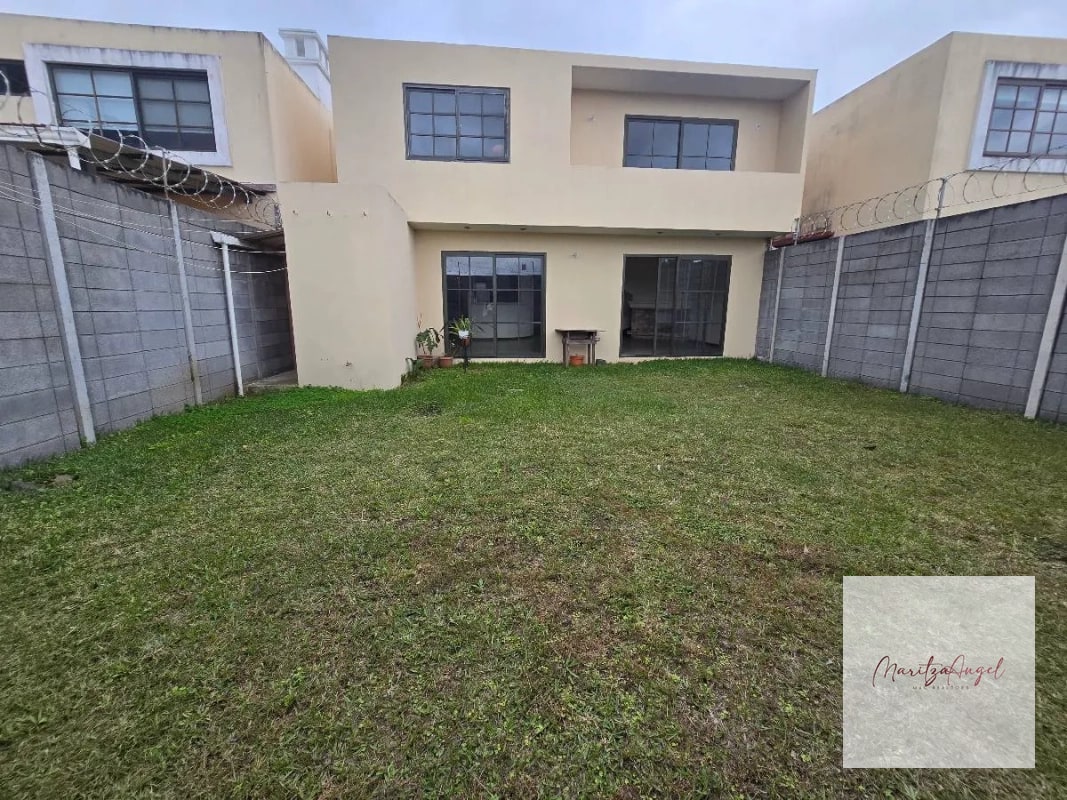 CASA EN VENTA EN ZONA 16 VR Q2.400.000 - 13
