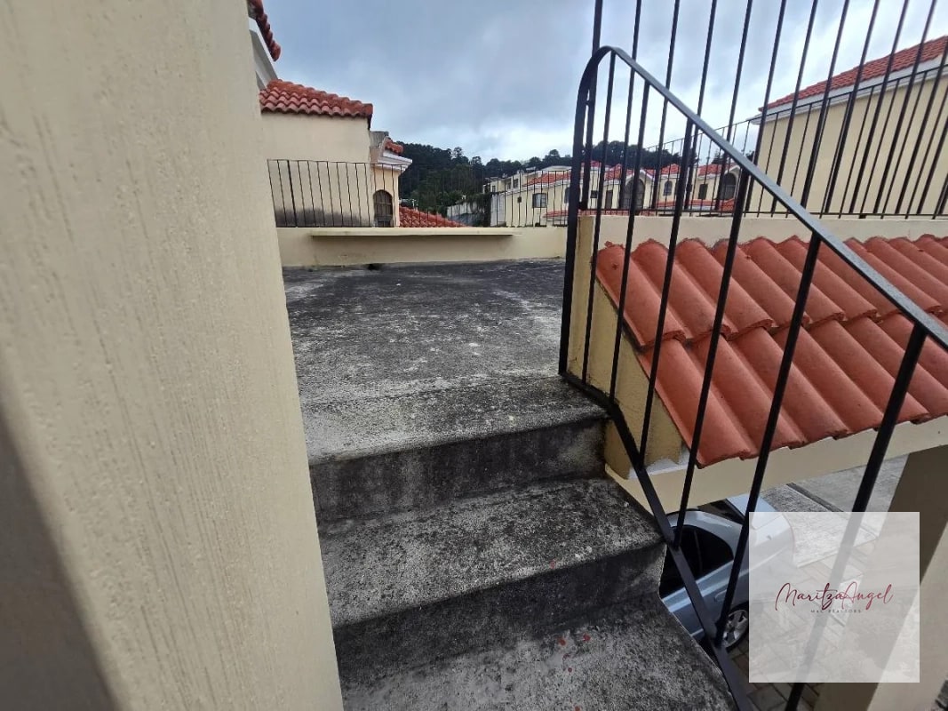 CASA EN VENTA EN ZONA 16 VR Q2.400.000 - 4