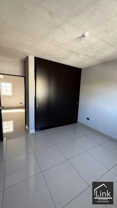 Venta de Casa SAN CRISTOBAL SECTOR B5 - 5