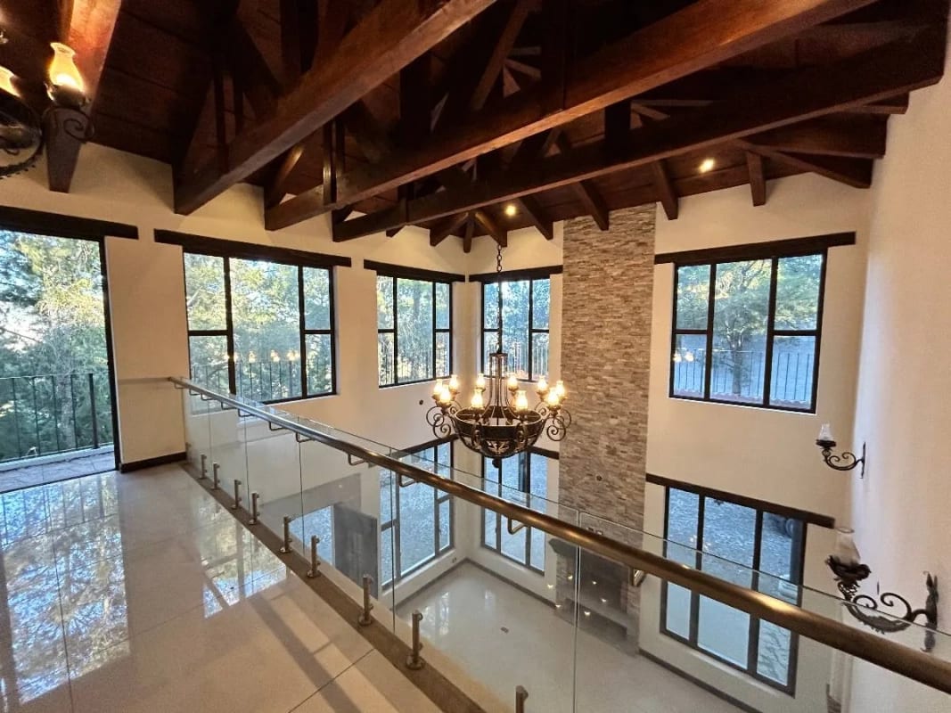 Casa en venta sobre la Interamericana Km. 33.8 (2 manzanas) — Casa en Venta en Santiago Sacatepéquez, Sacatepéquez — foto 5 de 14