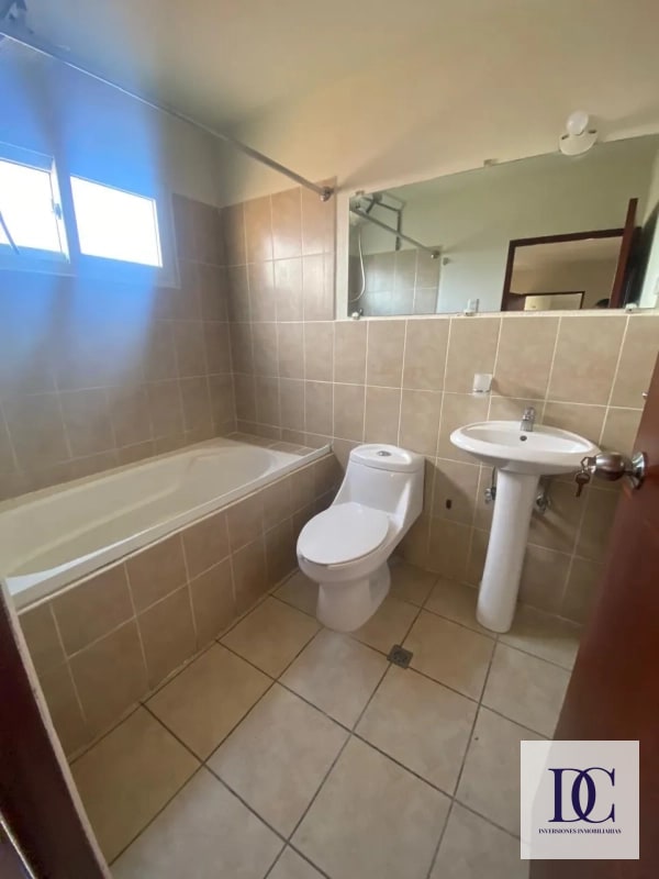 CASA EN RENTA – BOSQUES DE ARRAZOLA | KM. 18.5 CAES - 4