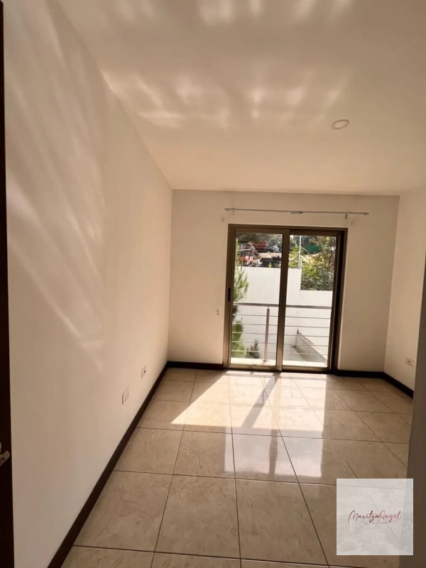 ALQUILER DE CASA EN ZONA 16 SECTOR KANAJUYU - 9