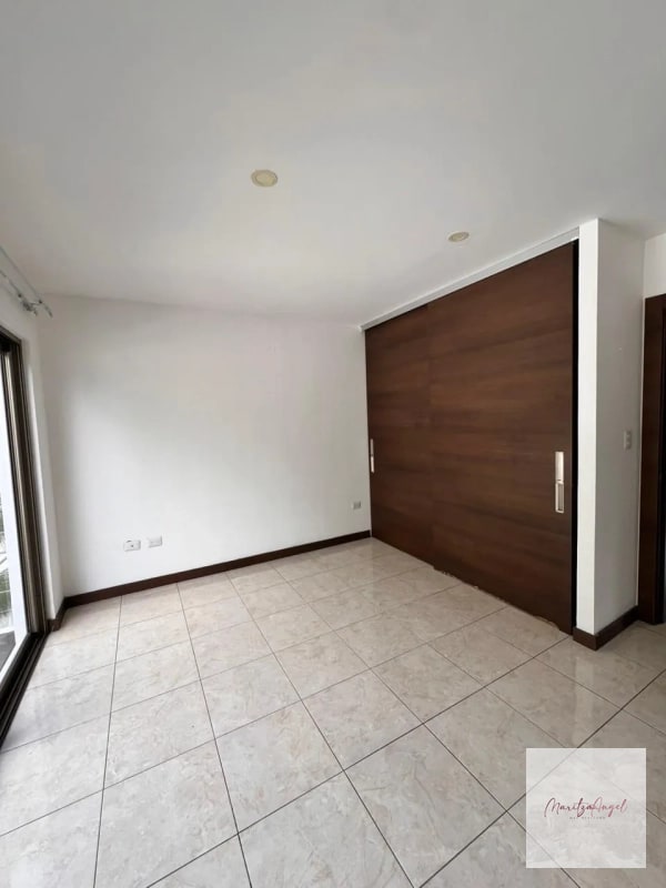 ALQUILER DE CASA EN ZONA 16 SECTOR KANAJUYU - 7