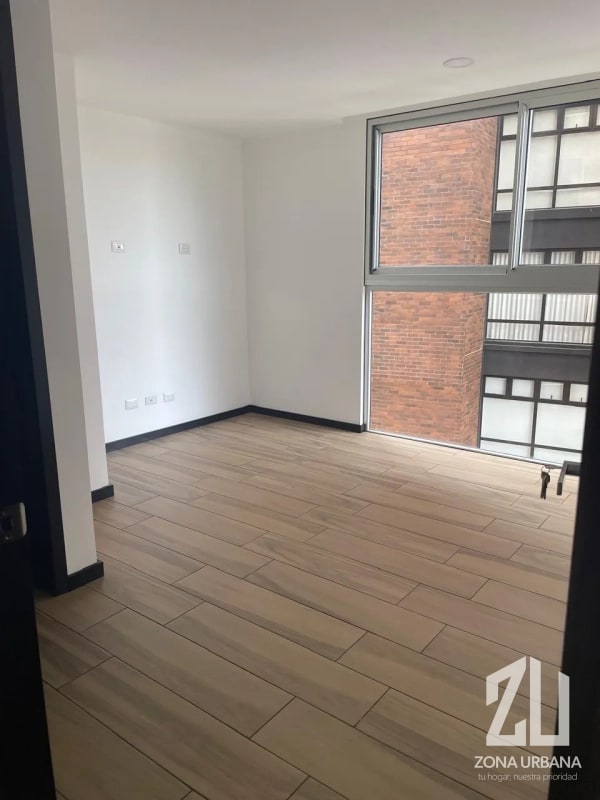 Apartamento funcional con acceso a parque en Edificio, Zona 15 - 12
