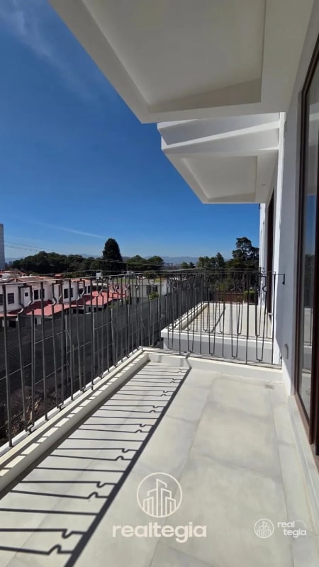 APARTAMENTO ANTARES DE CAYALÁ ZONA 16 - 2