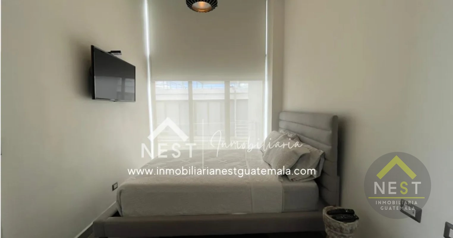 Penthouse amueblado con acabados de lujo y una terraza única, en Renta | SHIFT CAYALÁ - Zona 16 - 11