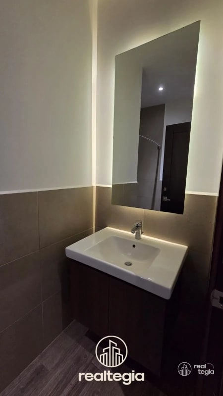 APARTAMENTO LIRIOS DE CAYALÁ ZONA 16 - 3