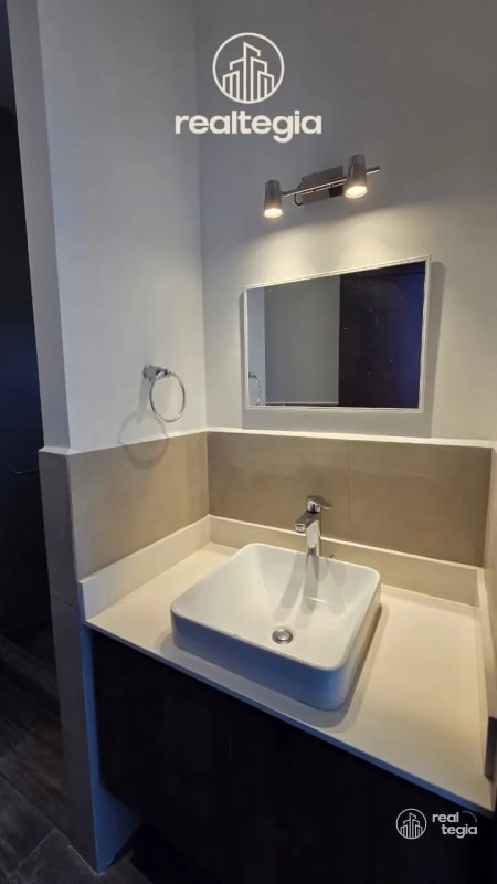 APARTAMENTO LIRIOS DE  CAYALÁ ZONA 16 - 6