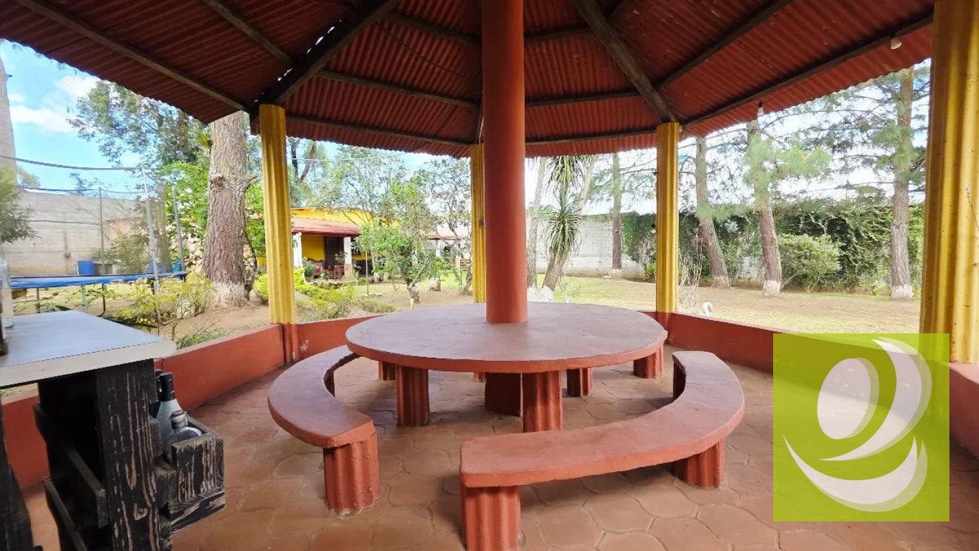 VENDO CASA DE DESCANSO EN ALDEA LAS FLORES SUMPANGO SACATEPEQUEZ - 8