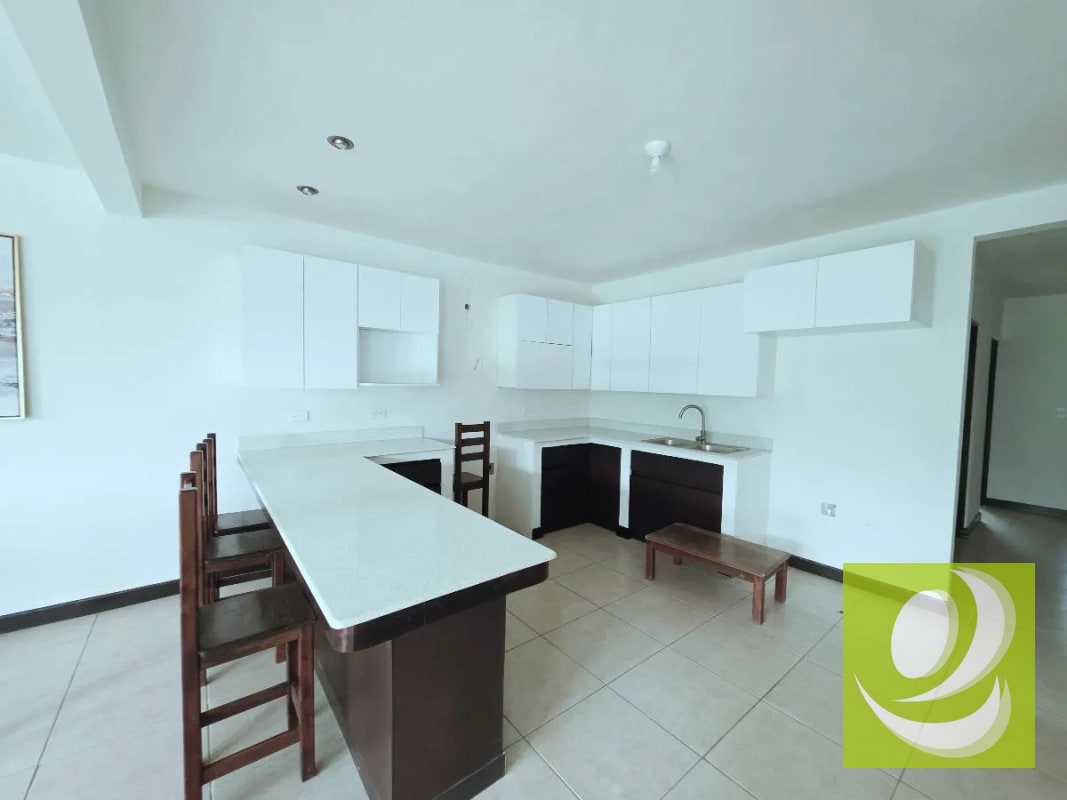 VENDO CASA NUEVA CERCA DE ZONA 16 CERCA CRISTO REY - 6