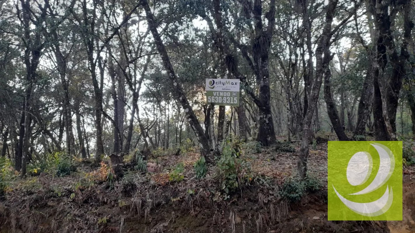 Terreno de Esquina en Venta en El Encinal Zona 7 Mixco - 1