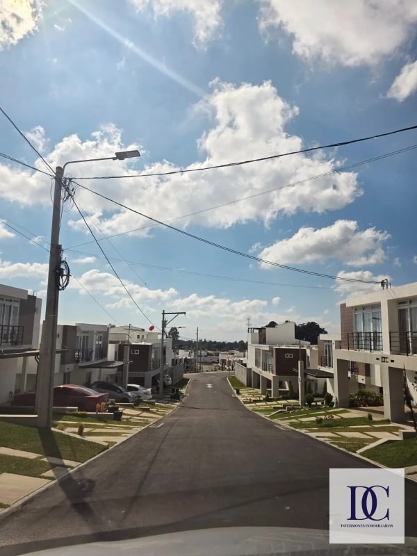 CASA EN VENTA – CONDOMINIO SECOYA DE ARRAZOLA | CAES KM. 16.5 - 3