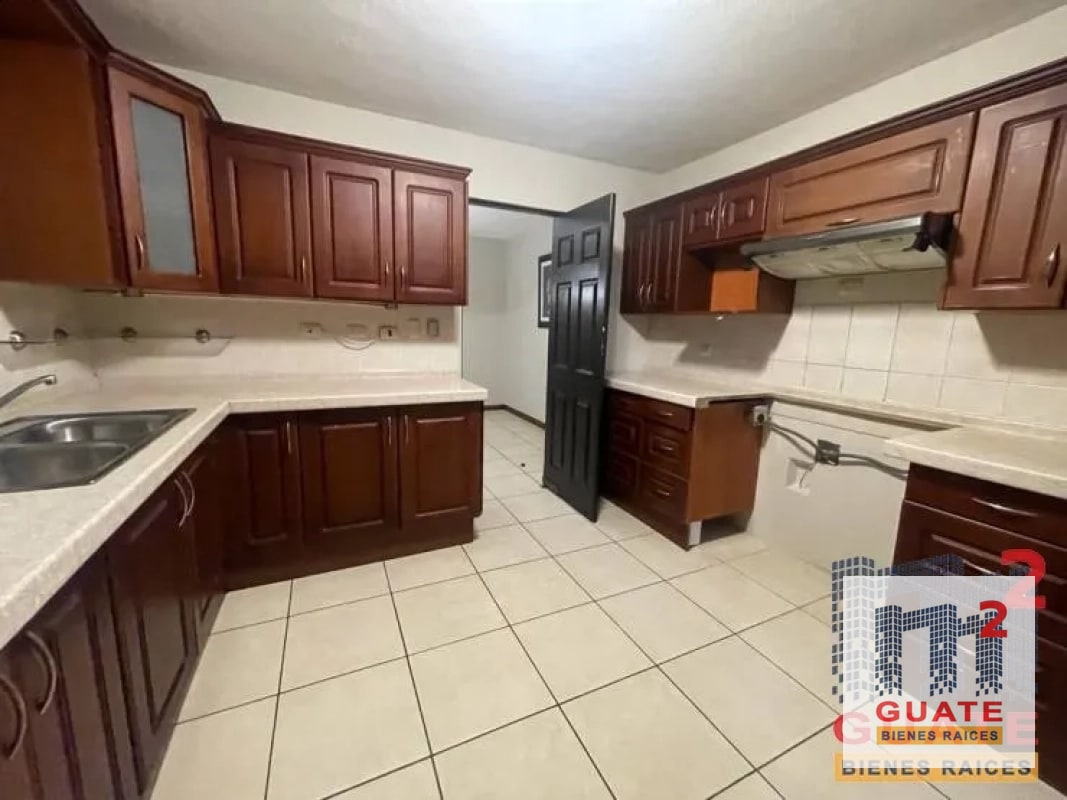 Casa en condominio en Venta, Mixco - 14