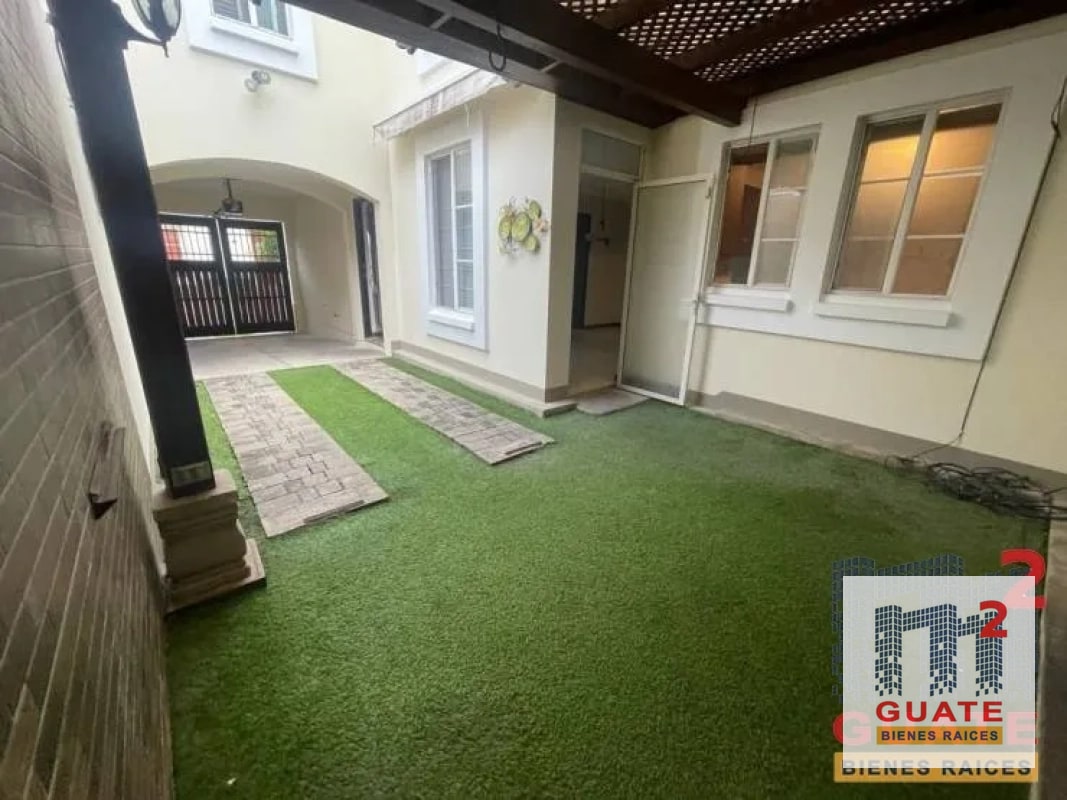 Casa en condominio en Venta, Mixco - 10