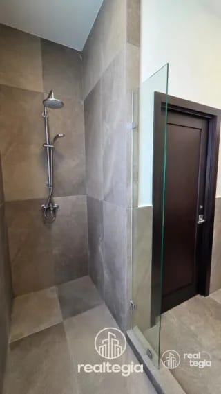 APARTAMENTO OLMOS DE CAYALÁ ZONA 16 — Apartamento en Alquiler en Zona 16, Guatemala, Ciudad — miniatura 8 de 12