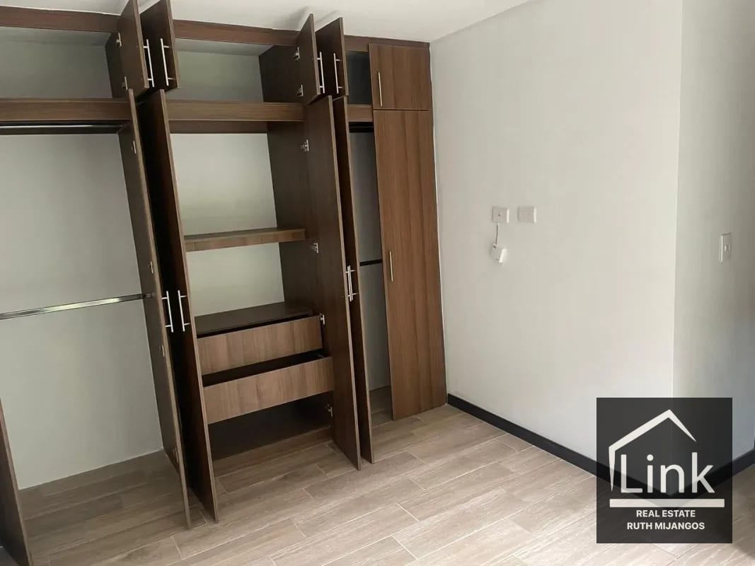 APARTAMENTO EN VENTA BARI  18.5 CAES — Apartamento en Venta en Bari, Carretera a El Salvador, Guatemala, Ciudad — foto 8 de 11
