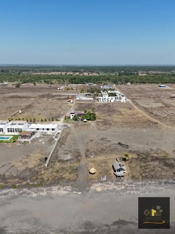 Terreno en Venta en el Paredon Frente al Mar — Terreno en Venta en El Paredón, Escuintla — foto 1 de 9