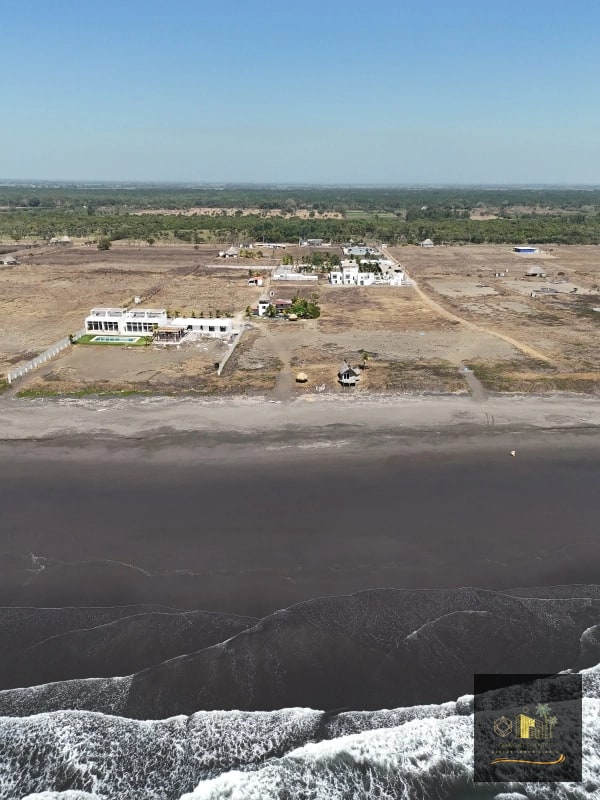 Terreno en Venta en el Paredon Frente al Mar - 9