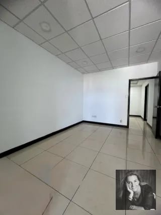 DUBAI CENTER / Oficina en Venta , zona 10 — Oficina en Venta en Dubai Center, Zona 10, Guatemala, Ciudad — miniatura 7 de 15