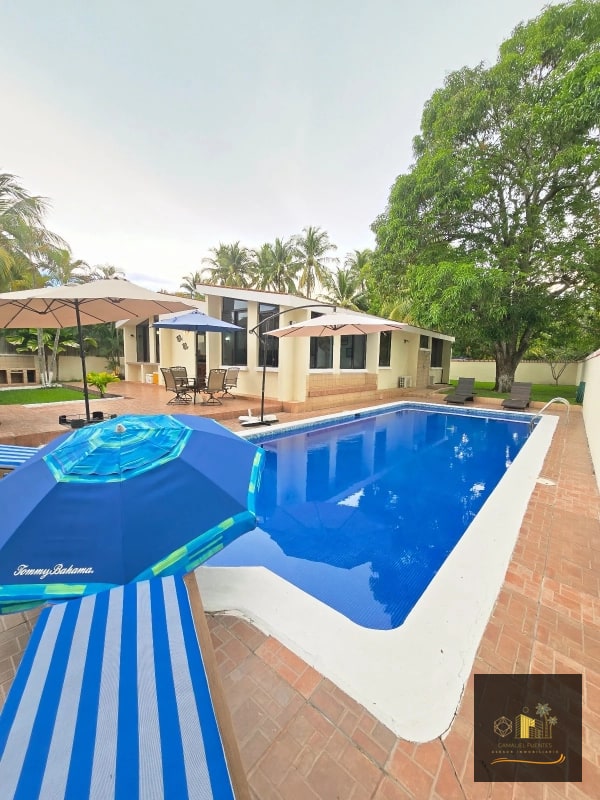 CHALET EN VENTA EN LIKIN PUERTO SAN JOSE - 1