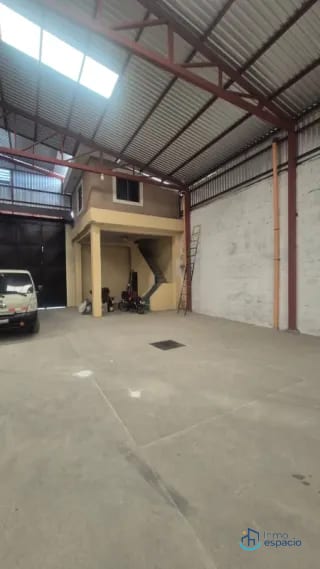 Bodega en renta-  San Cristobal — Bodega / Ofibodega en Alquiler en Pinares de San Cristobal, Zona 8 Mixco, Guatemala, Ciudad — miniatura 5 de 17