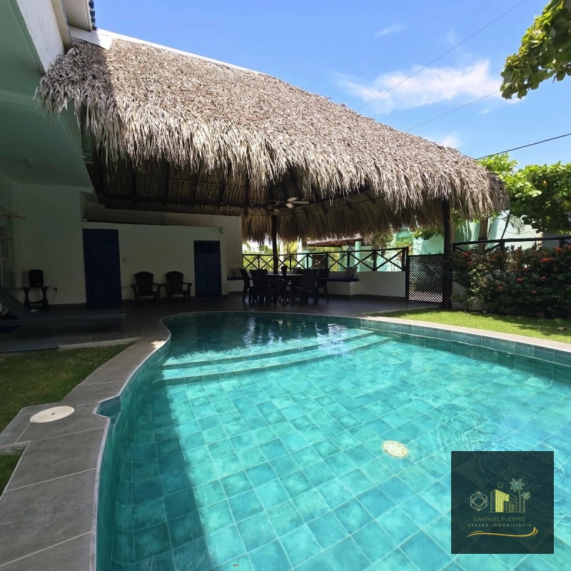 Casa de Playa en Venta en Monterrico/ Con registro de Propiedad - 17