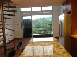📍 Apartamento Tipo Loft en Renta – 1 Hab | Edificio Lindora, Zona 16 — Apartamento en Alquiler en Zona 16, Guatemala, Ciudad — miniatura 9 de 16