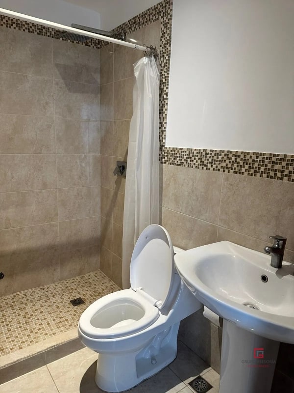Apartamento primer nivel en renta Di Fiori - 5