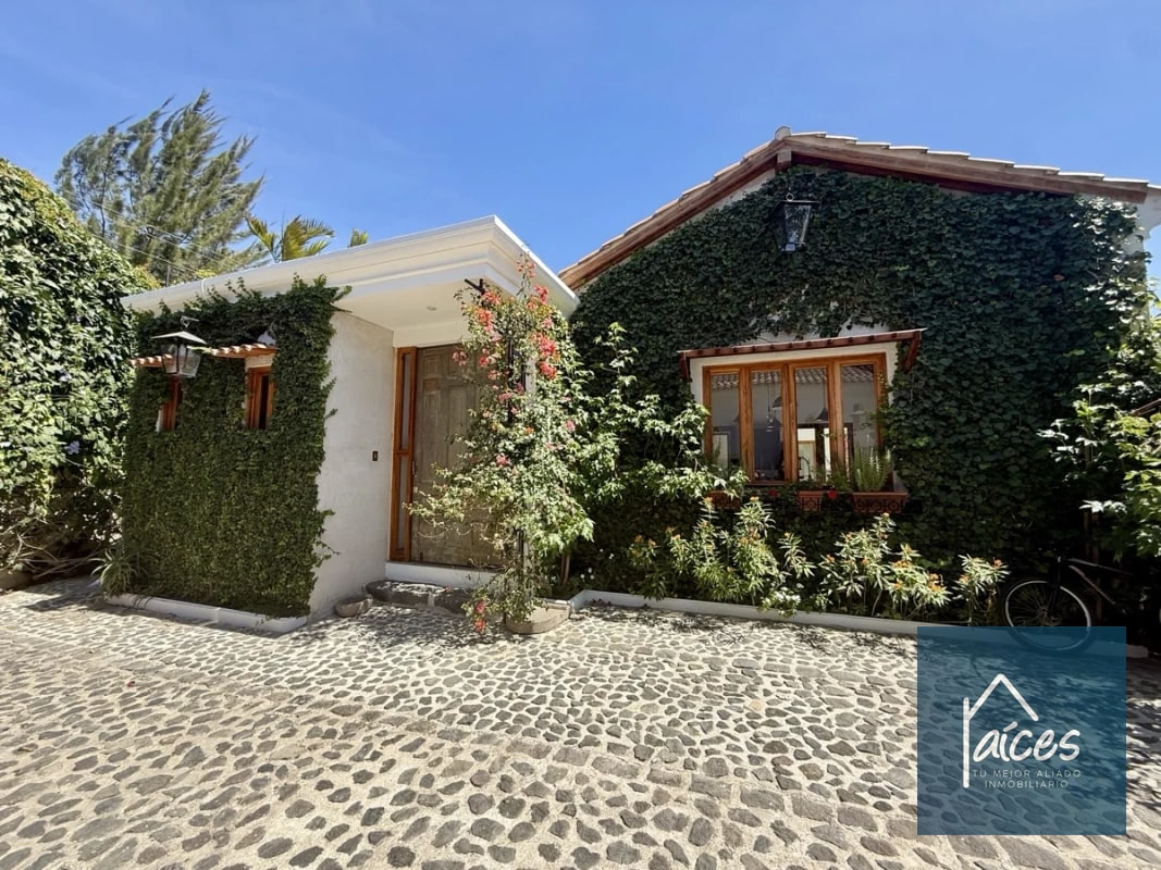 Villa italiana en venta en Antigua Guatemala (D) - 3
