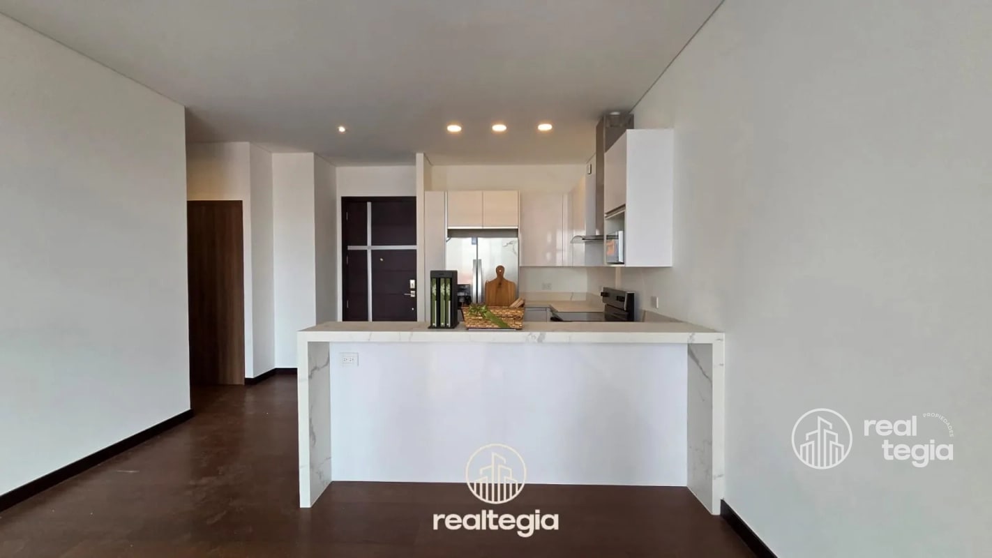 APARTAMENTO EN NOGALES DE CAYALÁ ZONA  16 - 16