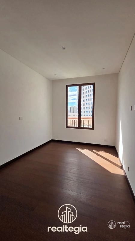 APARTAMENTO EN NOGALES DE CAYALÁ ZONA 16 - 8
