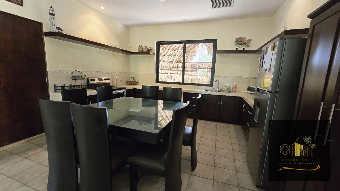 Casa De Playa en Venta en Puerto san Jose - 2