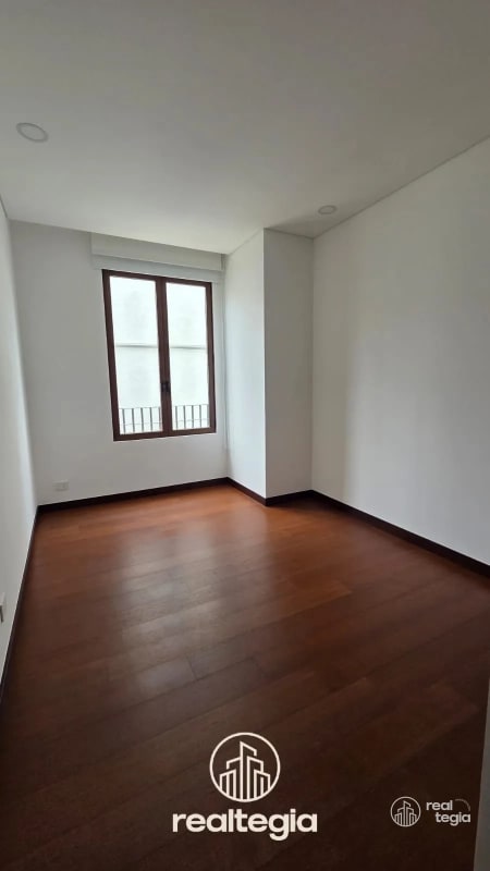 APARTAMENTO NOGALES DE CAYALÁ ZONA 16 - 7