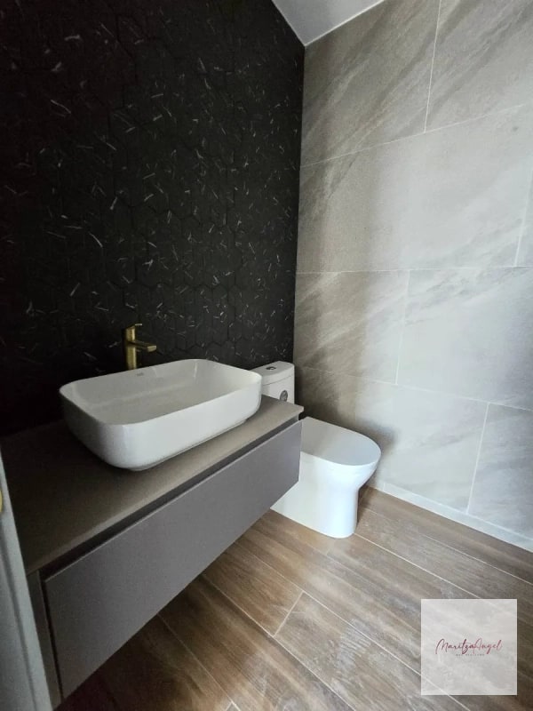 VENTA DE APARTAMENTO EN ZONA 10 PARA ESTRENAR - 12