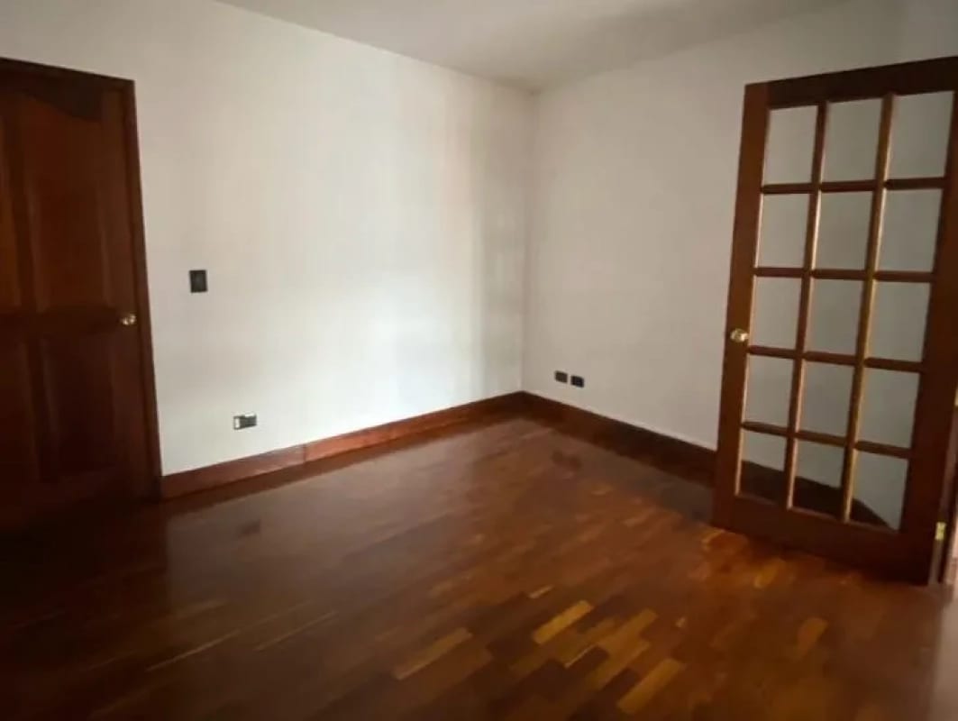 Apartamento en Venta Edificio San Ignacio II — Apartamento en Venta en Zona 10, Guatemala, Ciudad — foto 3 de 7