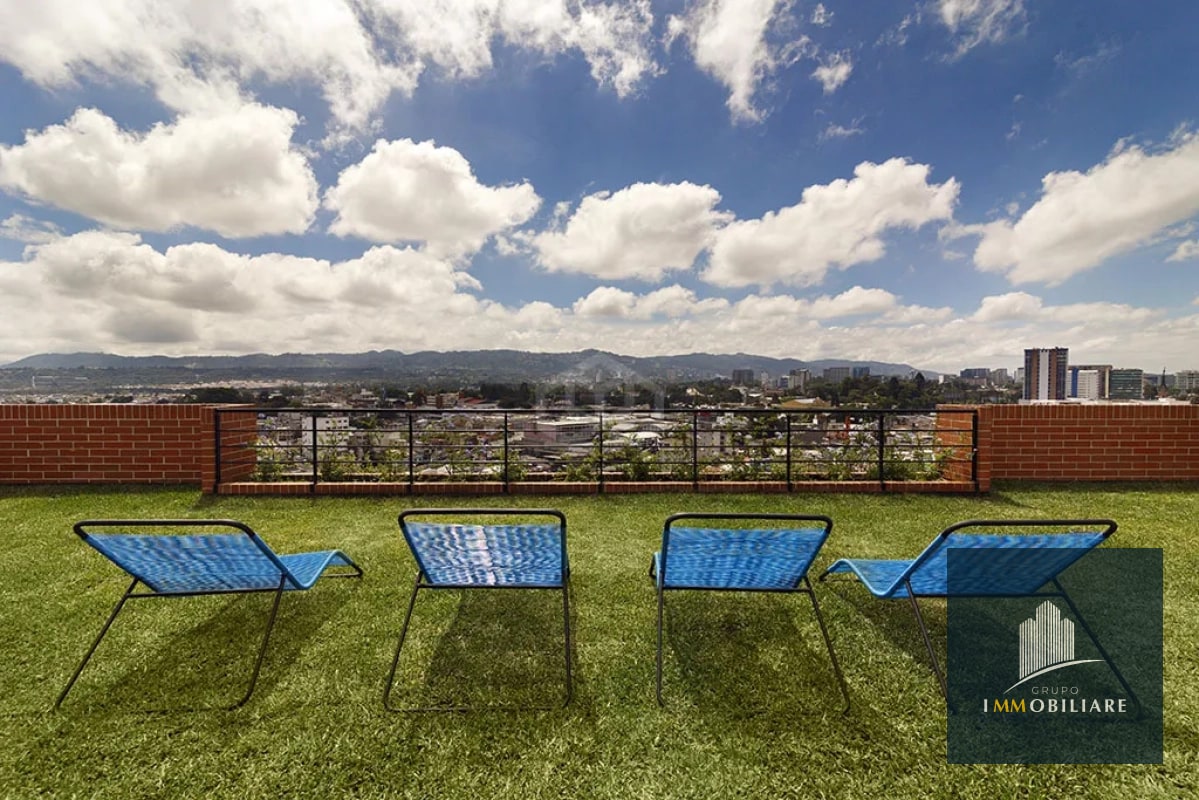 Apartamento amueblado en venta 4 Grados Norte, zona 4 - 2