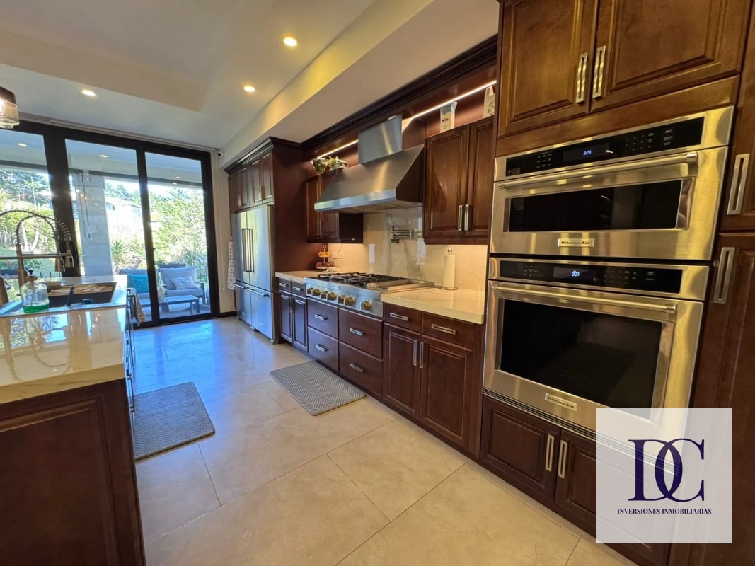 CASA EN VENTA CON PISCINA – LAZOS DE FRAIJANES; KM.20 CAES - 13