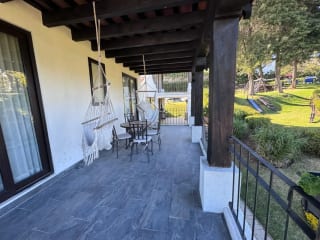 CASA EN VENTA CON PISCINA – LAZOS DE FRAIJANES; KM.20 CAES — Casa en Venta en Lazos de Fraijanes, Carretera a El Salvador, Guatemala, Ciudad — miniatura 8 de 15